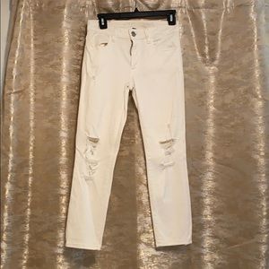 White cropped jegging